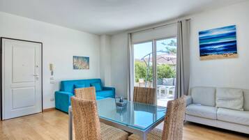 Área de estar | Smart TV 60 polegadas com canais digitais, TV, impressoras