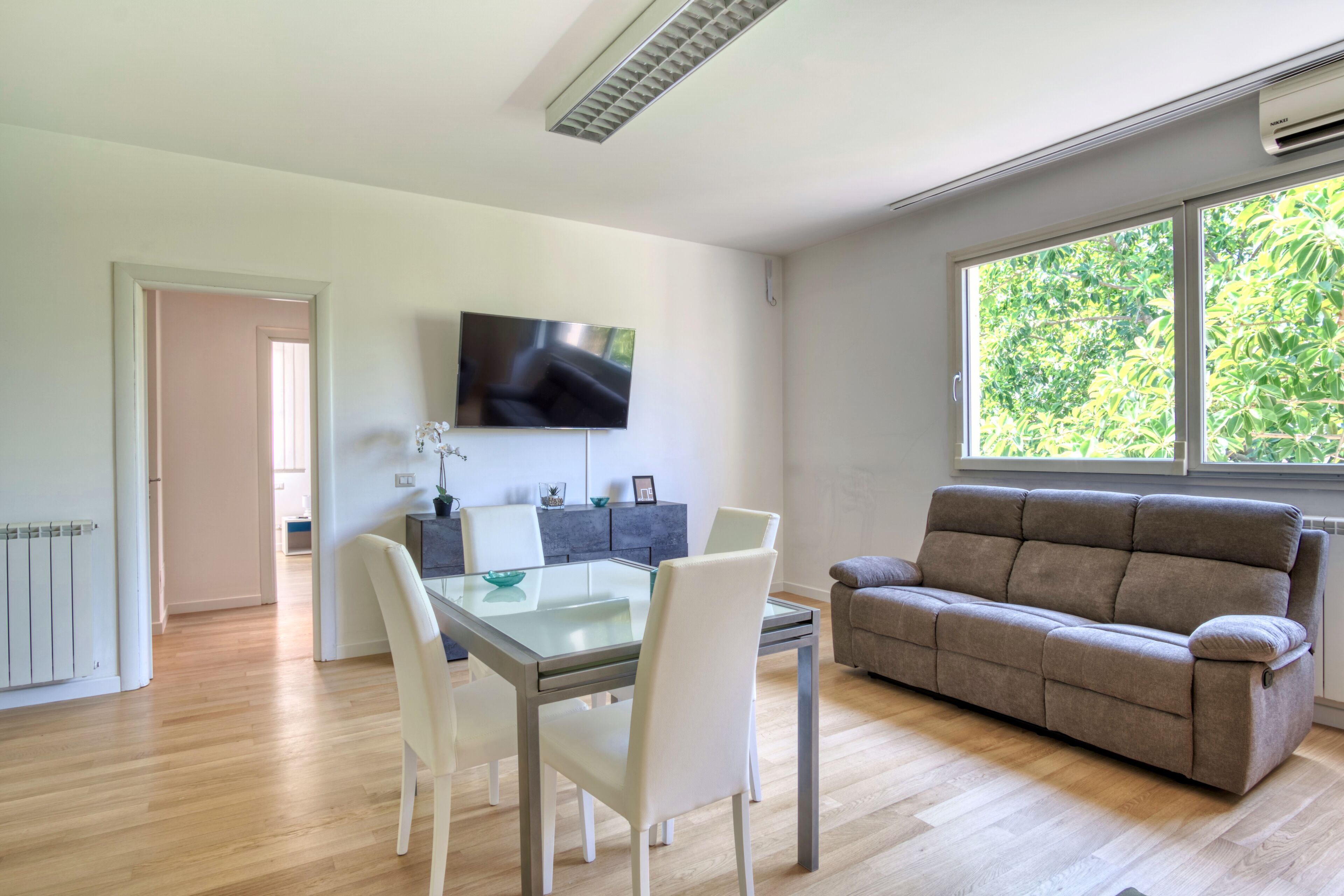 Photo - Horizon Suites