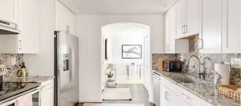 Entire Bungalow-WPB. 2br/1ba-3 beds. Private/Quiet/PB style/Beaches/Restaurants