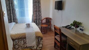 Desk, laptop workspace, iron/ironing board, free WiFi