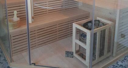 Ehem. Bauernhaus mit Sauna/ Whirlpool/Kamin in Strandnähe