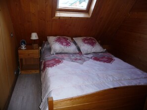 3 Schlafzimmer, Bügeleisen/Bügelbrett, Reisekinderbett