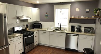 Cozy Glens Falls home away from home 15 minutes from Lake George