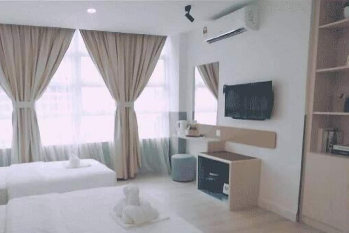 客房内保险箱、办公桌、隔音、熨斗/熨板