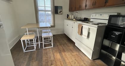 Lovely Rural Saint Mary’s Apartment