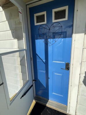 Exterior detail - Lovely Rural Saint Mary’s Apartment (Saint Marys)