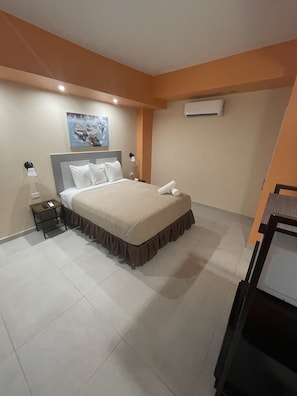 Desk, free WiFi, bed sheets