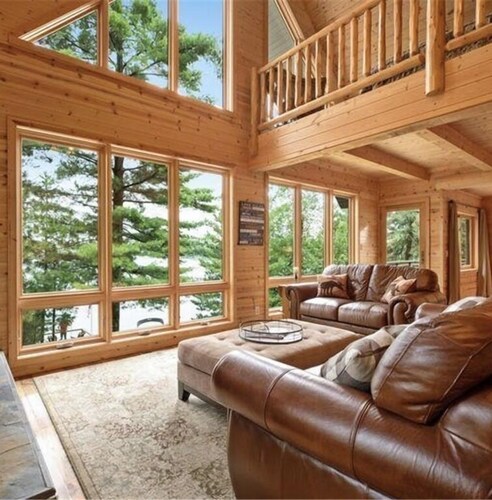 Sleeps up to 14. Stunning and spacious log cabin within 30 min of Brainerd.