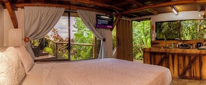 Cabañas Caeli, 3 Bedroom Cabin | 3 bedrooms, premium bedding, pillowtop beds, individually decorated - Cabañas Caeli Rainforest Glass Cabin El Congo La Fortuna (Peñas Blancas)