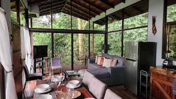 Cabañas Caeli, 3 Bedroom Cabin | Private kitchen | Fridge, microwave, stovetop, electric kettle