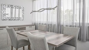 Dining - Villa Marina (Playa Blanca)