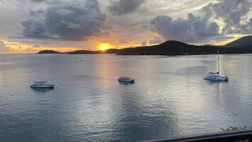 Vue depuis lâhĂ©bergement