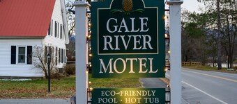 Gale River Motel