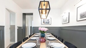Dining - Beautiful 4-bed Apartment in London (London)