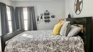 3 Schlafzimmer, Bügeleisen/Bügelbrett, kostenloses WLAN, Bettwäsche