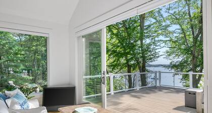 Luxurious island home on the water, 30 minute ferry ride from Portland Maine