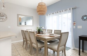Dining - Modern Townhome with Private Pool, Steps to Clubhouse - Only 15 Min to Disney! (Kissimmee)