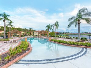 Outdoor pool - Modern Townhome with Private Pool, Steps to Clubhouse - Only 15 Min to Disney! (Kissimmee)