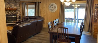Lakefront Cabin on a Private Lake - only a 0.5 mile from the snowmobile trials!