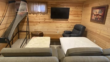 4 dormitorios, escritorio, wifi y ropa de cama