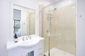 Bathtub, hair dryer