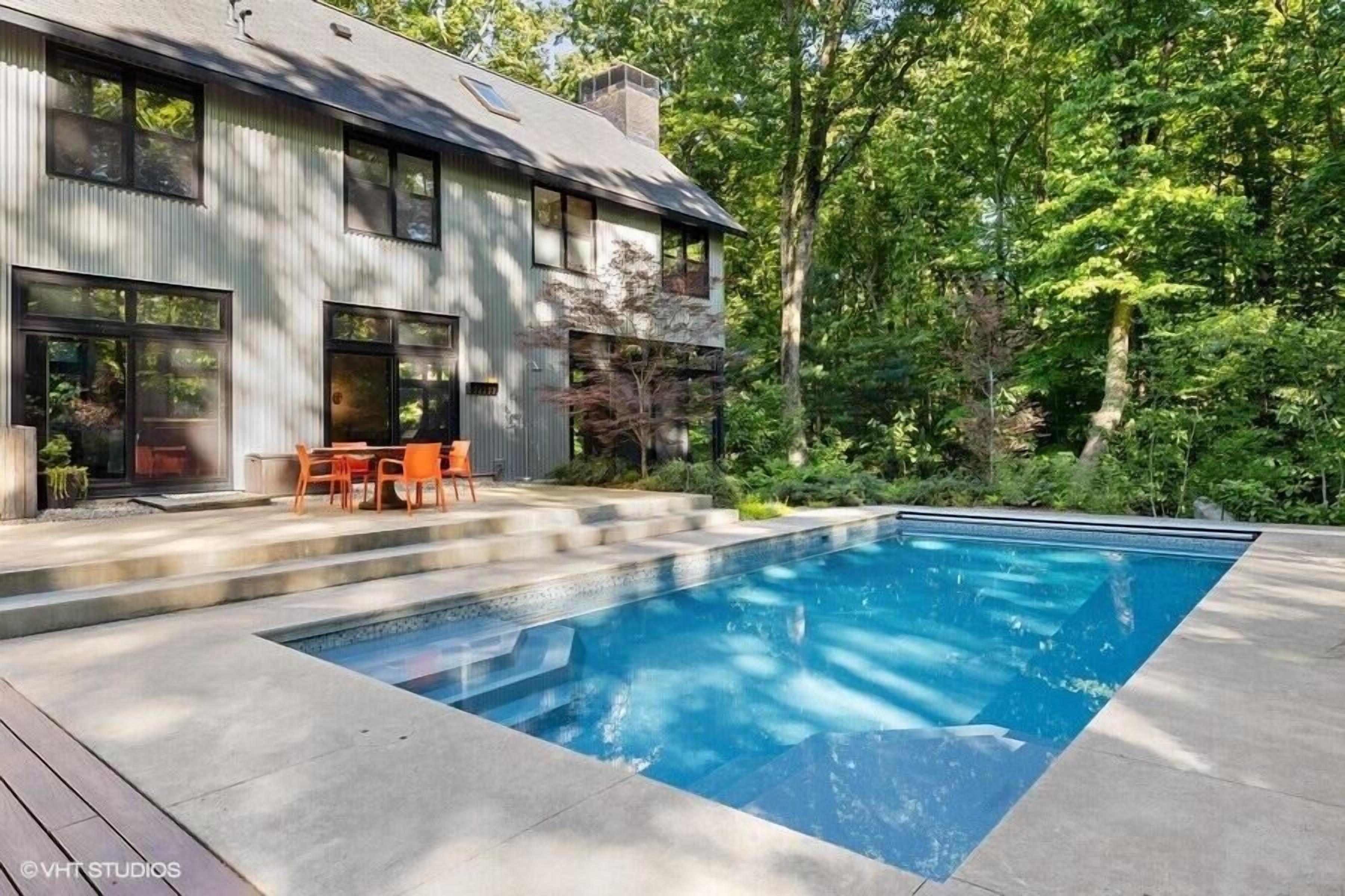September Weekends Available! Harbert Home With Private Pool & Hot Tub! Close To