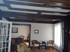 TV connectée de 50 pouces avec chaînes numériques, télévision, Netflix