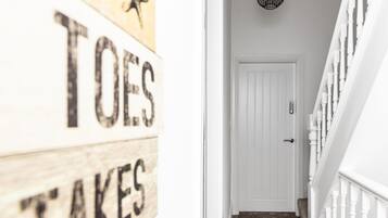 Premium House | 3 bedrooms, individually furnished, free WiFi, bed sheets