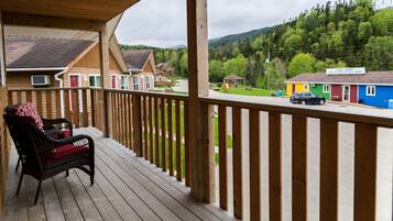 Executive Cabin | Terrace/patio