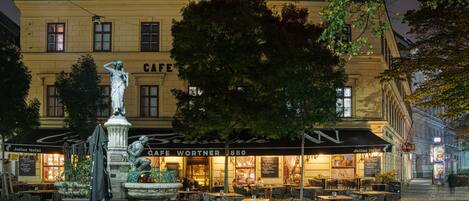 Restauration extérieure