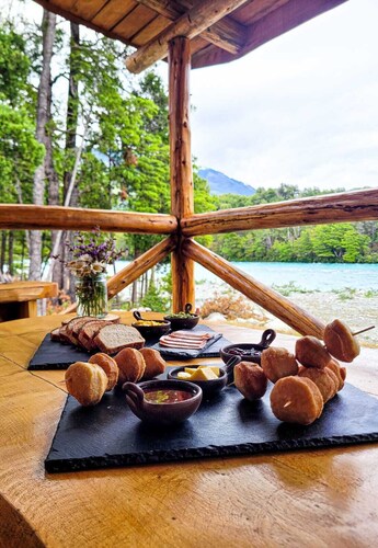 Nature and experiences in northern Patagonia, all inclusive for 10 people