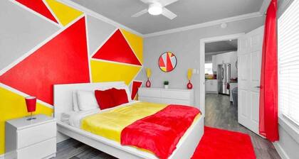 Stylish Central Houston Townhome Retreat