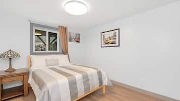 2 Schlafzimmer, Bügeleisen/Bügelbrett, WLAN, Bettwäsche