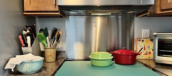 Cozy Contemporary Cottage minutes to ski areas, lakes, and trails