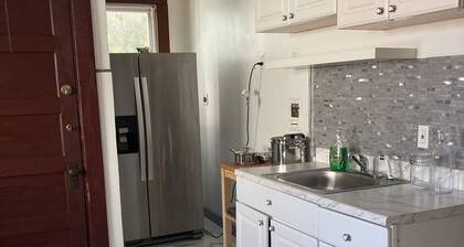 Cozy 1 Bedroom, minutes from YALE & QUINNIPIAC