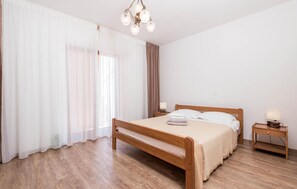 2 soverom, wi-fi (inkludert) og sengetøy