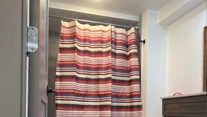 Unclassified image, 4 of 6, button - Hidden Oasis - 2 Bedroom Suite (Victoria)