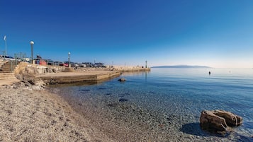 Tæt på stranden