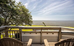 Property grounds - Waterfront Stunning Beach Home with Amazing Sunset Views (Duck)