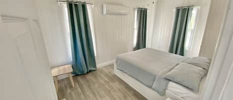 1 غرفة نوم وسرير سفر وواي فاي مجانًا وملاءات أسرّة