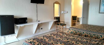 Pharr Executive Inn good clean place for the price. near Airport, restaurants 