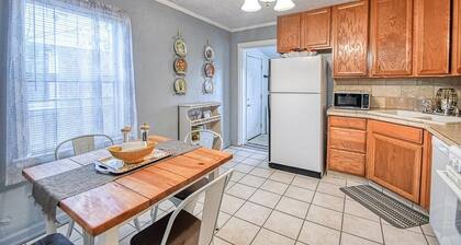 Jacobs Comfort...close to all things OKC Metro