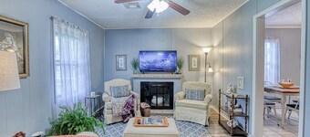 Jacobs Comfort...close to all things OKC Metro