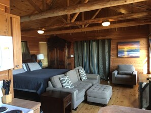 Standard Cabin | Free WiFi, bed sheets - Log Cabin 1 at Son's Blue River Camp (Kingsbury)