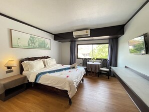Standard Double Room | Free WiFi