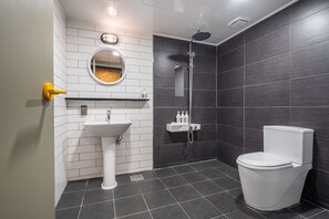 Economy Room | Bathroom - 26 HOTEL (Anyang)