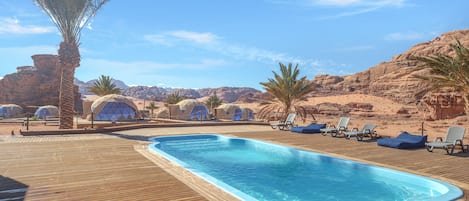 Poolbar