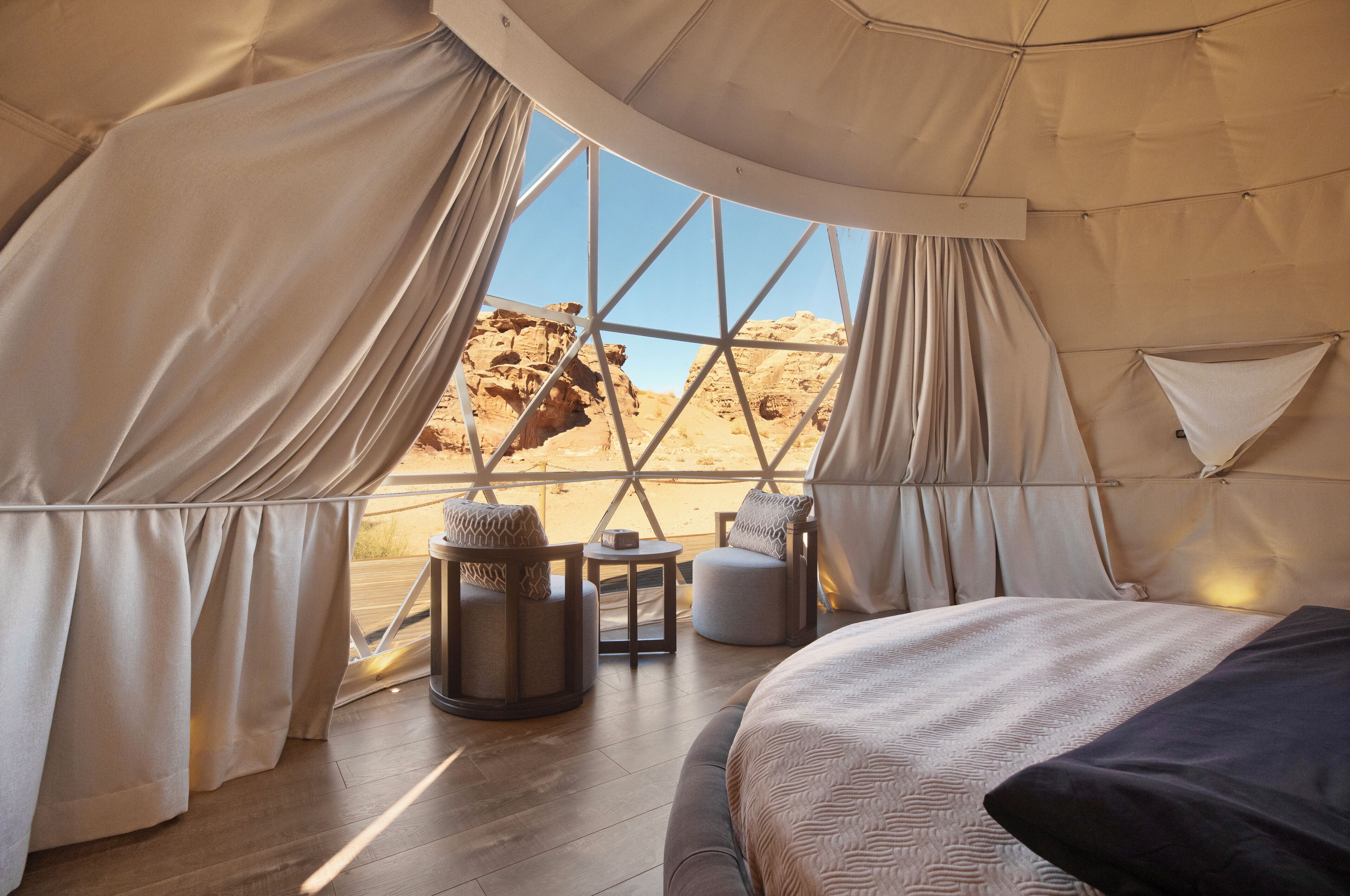 Deluxe Tent, 1 King Bed