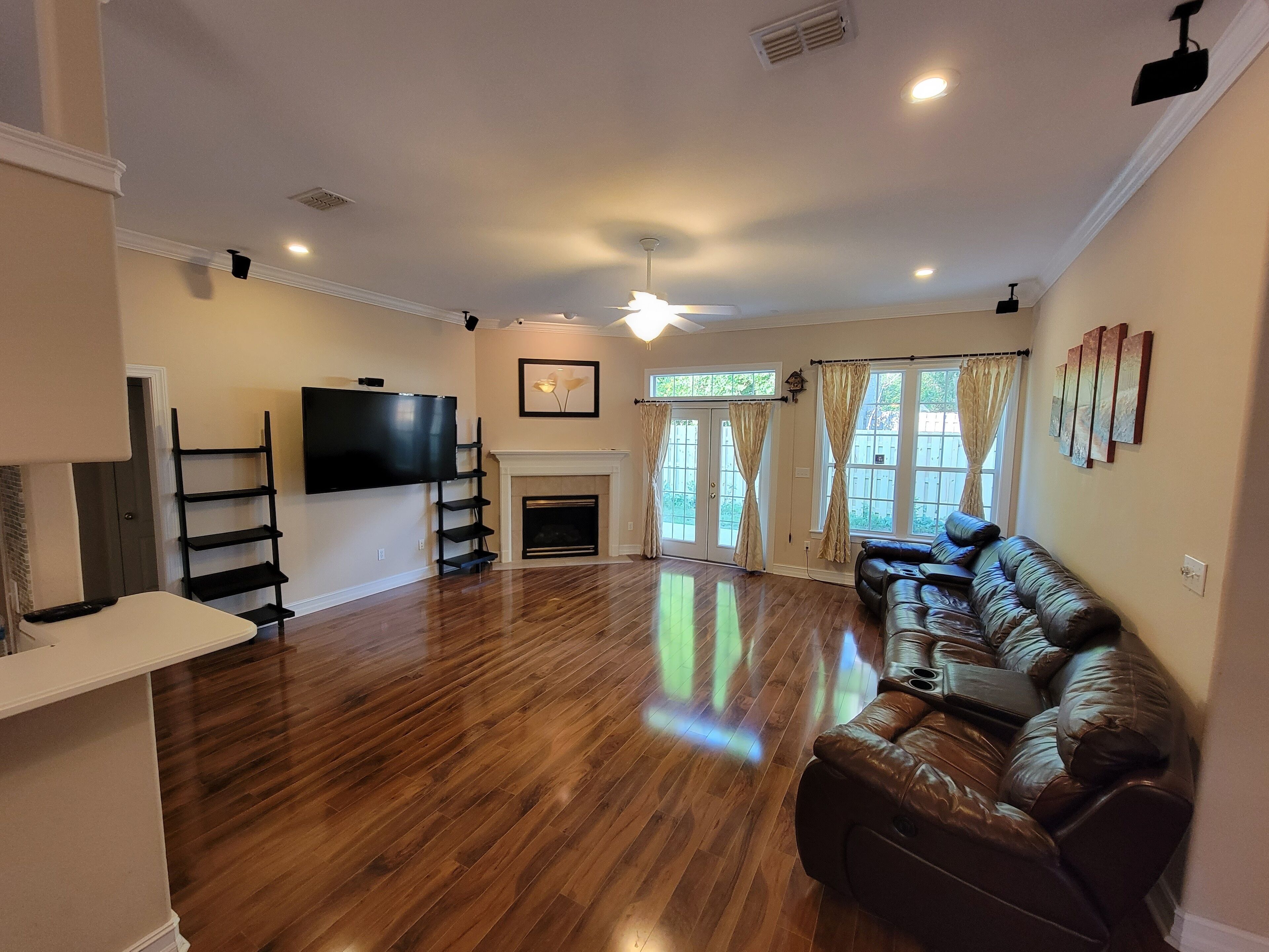 4 Bed Home With 2 King Next To Hca Florida Capital - Tallahassee, FL