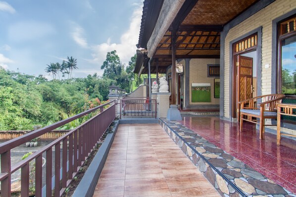 Reception - Sulendra Jungle Suites Ubud View by EPS (Ubud)